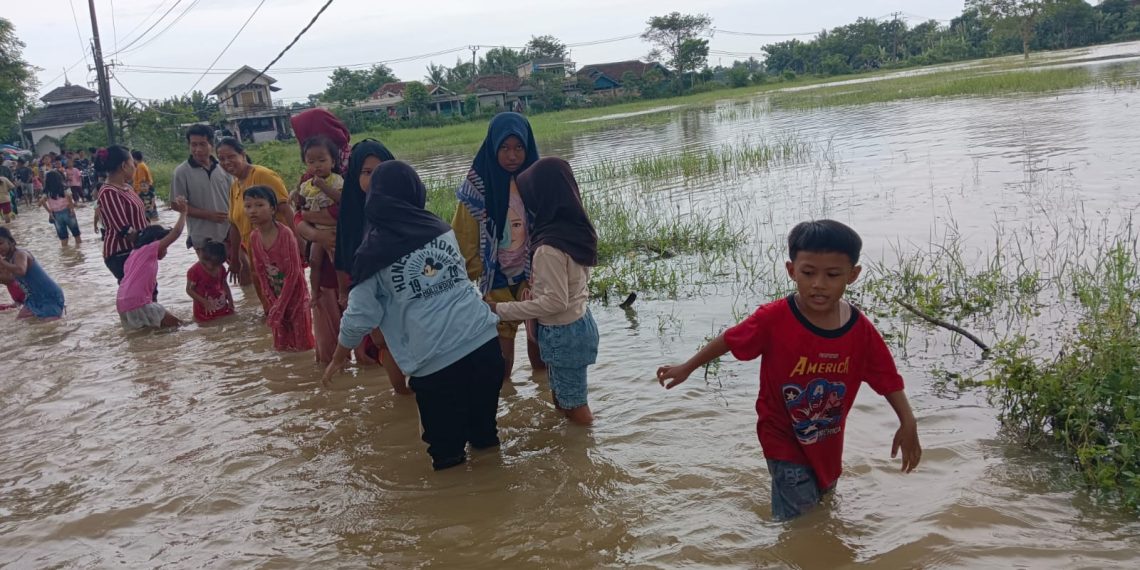 Penghujung Tahun, Puluhan Rumah di Kresek Tangerang Terendam Banjir