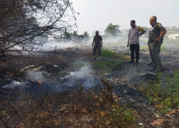 Satpol PP Tegur Pemilik Usaha Limbah di Kecamatan Sindang Jaya dan Rajeg