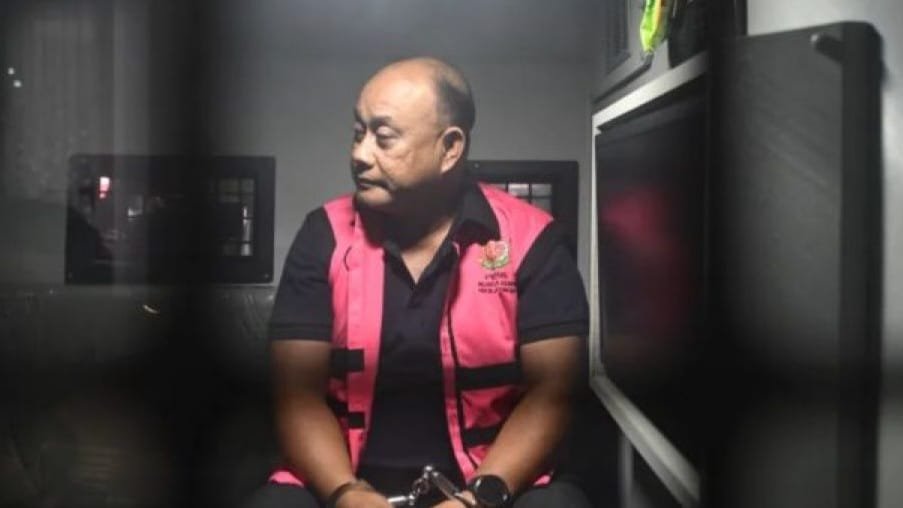 Eks Kepala BGN Dadan Hindayana ditahan Kejagung. (Dok. Antara)