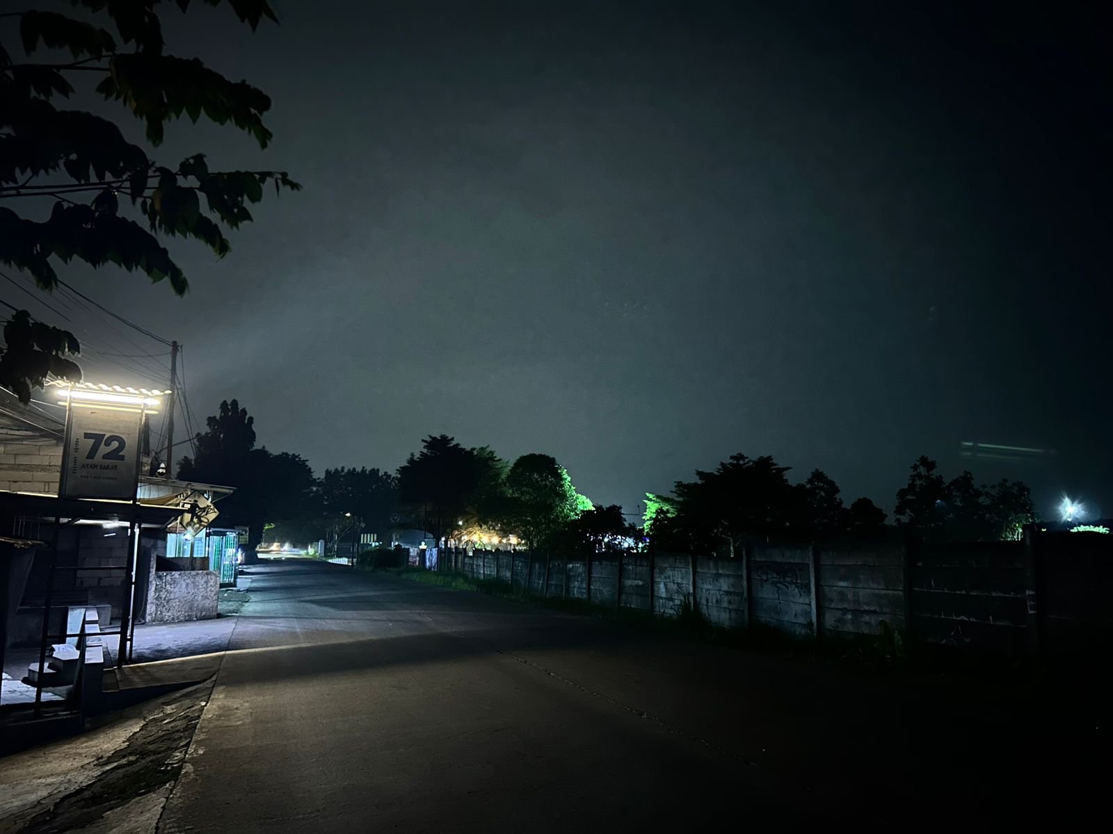 Foto: kondisi jalan gelap di Kabupaten Tangerang | Foto: ilustrasi/Tangerangupdate.com
