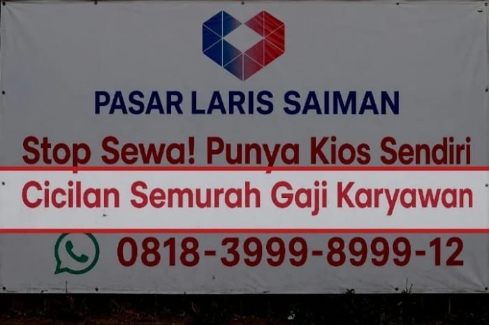 Foto: poster promosi Pasar Laris Seiman Sentiong yang dipermasalahkan kalangan buruh | Dok. Istimewa