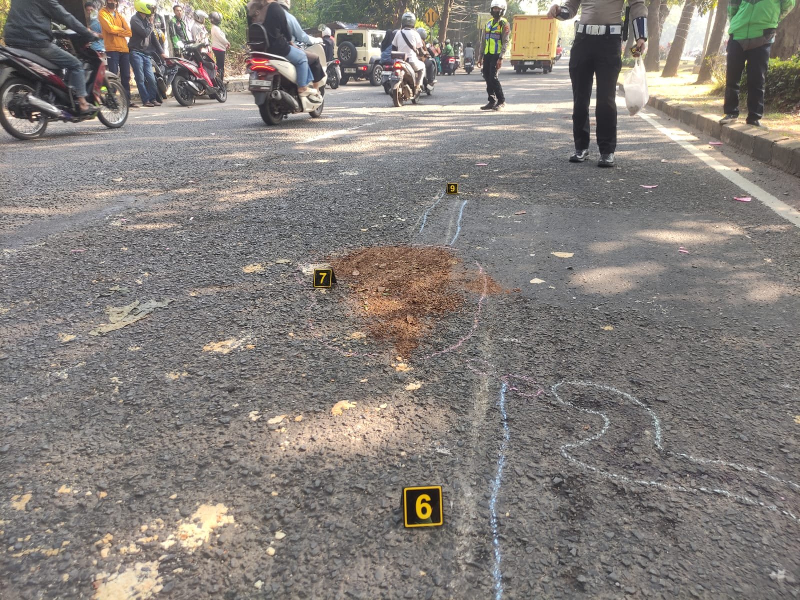 Foto: TKP kecelakaan maut di Jalan Syekh Nawawi Tigaraksa | Dok. Istimewa