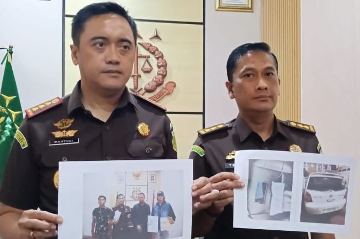 Foto: press rilis penangkapan anggota LSM diduga peras Kepala Desa di Legok | Dok. Istimewa